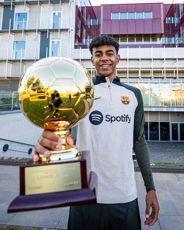 罗马2分优势领跑意甲，迪卡尼奥：真正的考验是强强对话（罗马2分领跑意甲，迪卡尼奥：强强对话才是真考验）