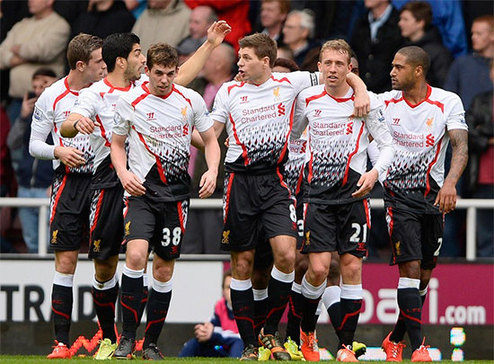 来看中国女足的比赛遇到了前男足主教练扬科维奇（在中国女足赛场偶遇前男足主教练扬科维奇）