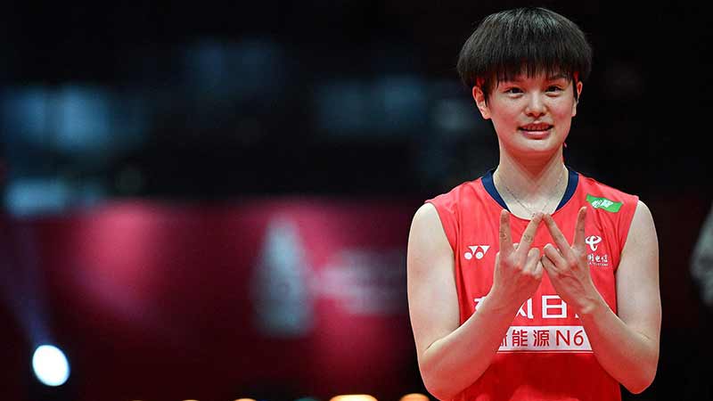 快船队史仅2人多次砍下单场50分：哈登和鲍勃·麦卡杜（快船史上多次砍下50分的唯二球员：哈登与鲍勃·麦卡杜）