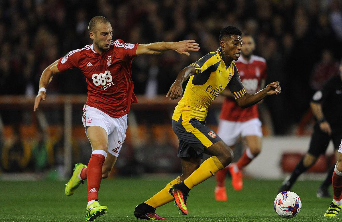 斯皮纳佐拉：我们没能踢好，感觉本菲卡更强、更具侵略性（斯皮纳佐拉：我们发挥欠佳，本菲卡更强且更具侵略性）